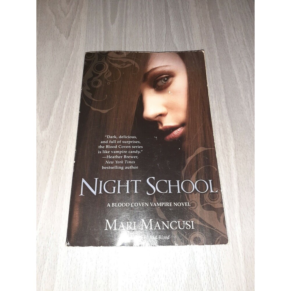 Night School (A Blood Coven Vampire Novel) Mari Mancusi Acceptable Condition PB